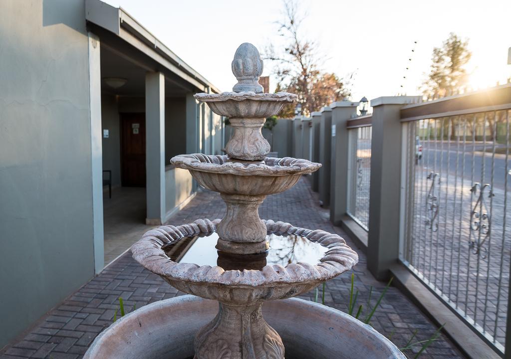 Postmasburg D Olive Rose Boutique Hotel Экстерьер фото